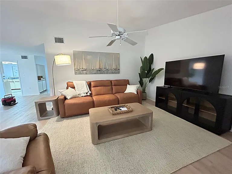 4408 La Jolla Dr #19-A — Photo 21