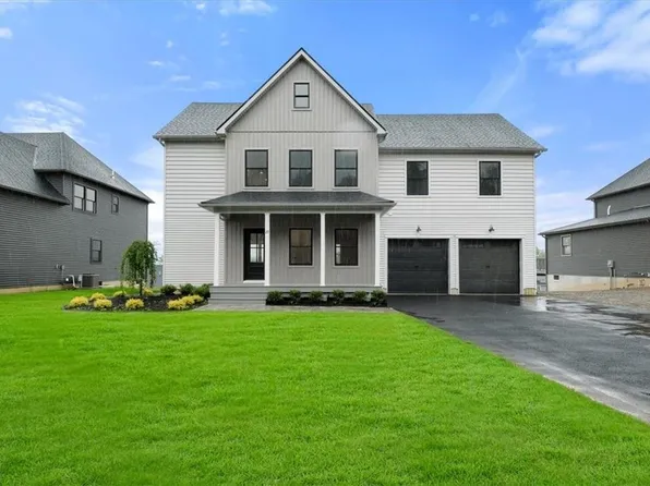 29 Wildwood Drive, Rock Tavern, NY 12575