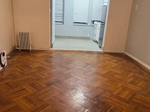 44-09 25th Avenue image 1 of 15