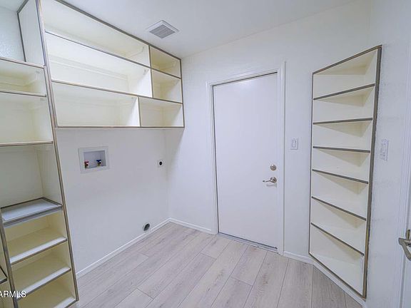 5th image of 607 W LOS LAGOS VISTA Avenue