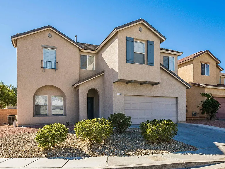 2921 Bayliner Ave — Photo 1