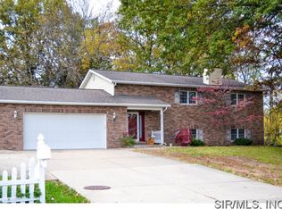803 Meadow Brook Dr, Freeburg, IL 62243