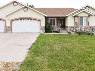 3581 N Cochrane Ln, Tooele, UT 84074