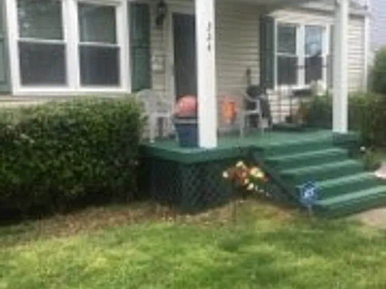 324 E Leicester Ave — Photo 2