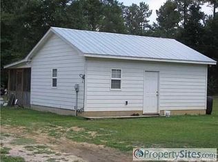 1038 Maxwell Rd, Autryville, NC 28318