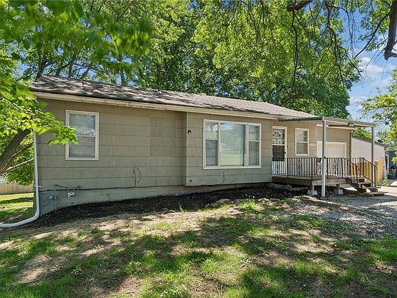 2nd image of 5809 Ralston Ave