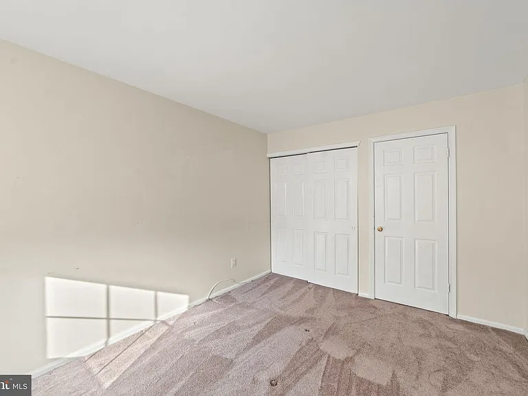 254 Steeplechase Ct — Photo 13