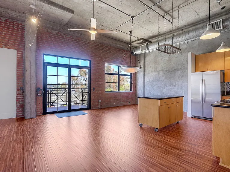 3940 7th Ave #205 — Photo 7