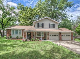 13010 Byars Rd, Grandview, MO 64030