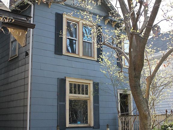 3rd image of 113 E Northwood Ave