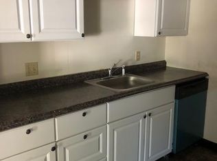 10 White Birch Ln APT 8, Portland, ME 04103