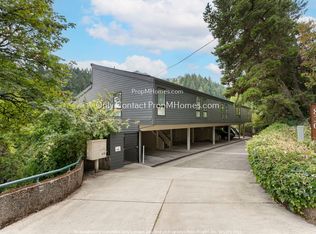 830 SW Broadway Dr APT 4, Portland, OR 97201