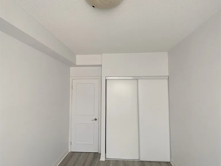 152 Saint Patrick St #208 — Photo 9