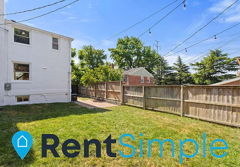 3727 S Four Mile Run Dr — Photo 39