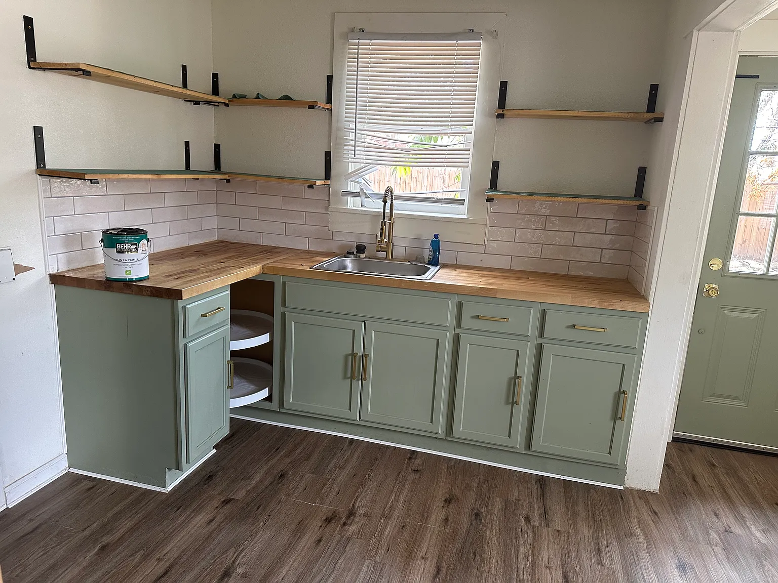 2 bed, 1070 sqft, $1,000 — Photo 4