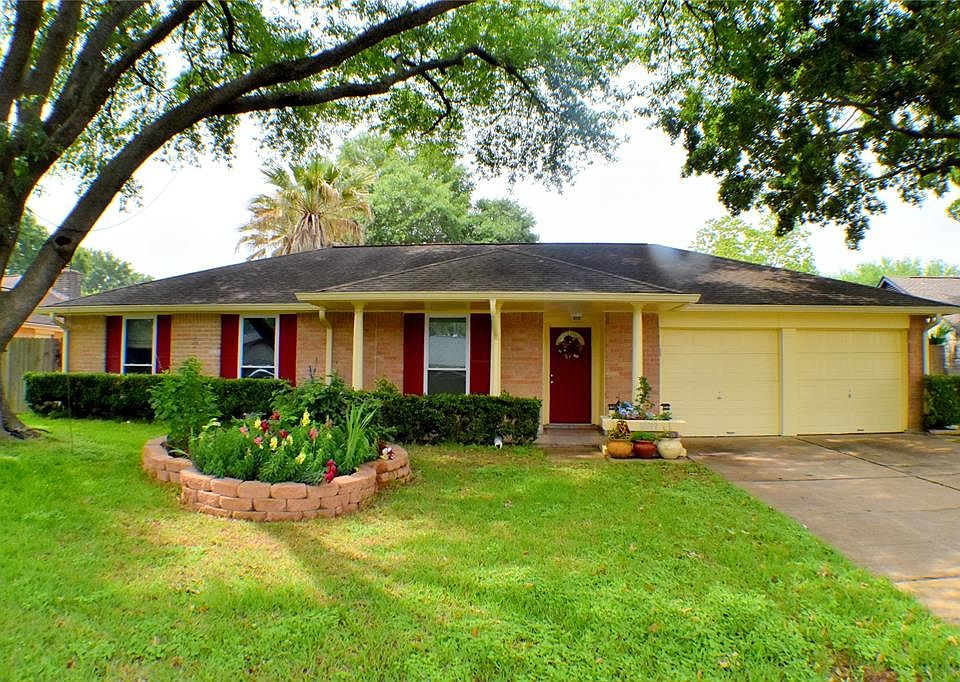 1st image of 10819 Ensbrook Dr