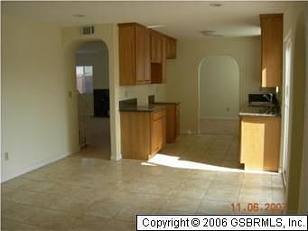 4th image of 1328 W 120th St