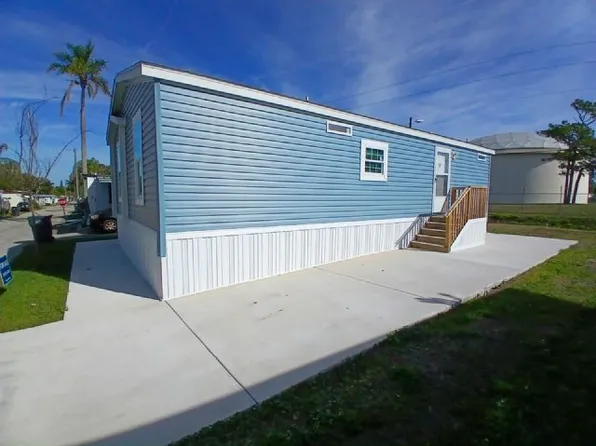 3035 66th Ave N #12, Saint Petersburg, FL 33702