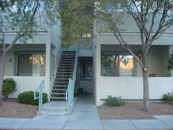 2nd image of 4960 Harrison Dr APT 216