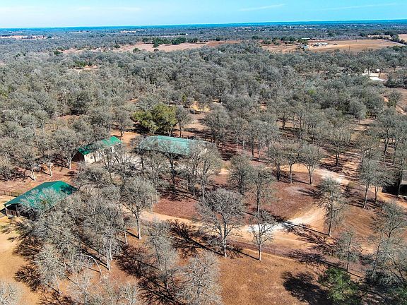 5th image of 1675 Watterson Rd