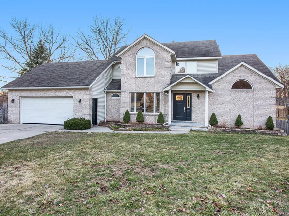 1620 Glenboro Ct SW, Wyoming, MI 49519