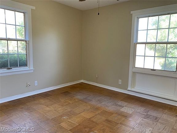 4th image of 3901 San Juan Dr