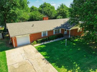 612 SW 23rd St, El Reno, OK 73036