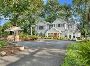 3734 Lake Dr SW, Roanoke, VA 24018