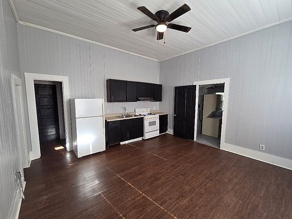 2nd image of 110 Bulloch St APT B