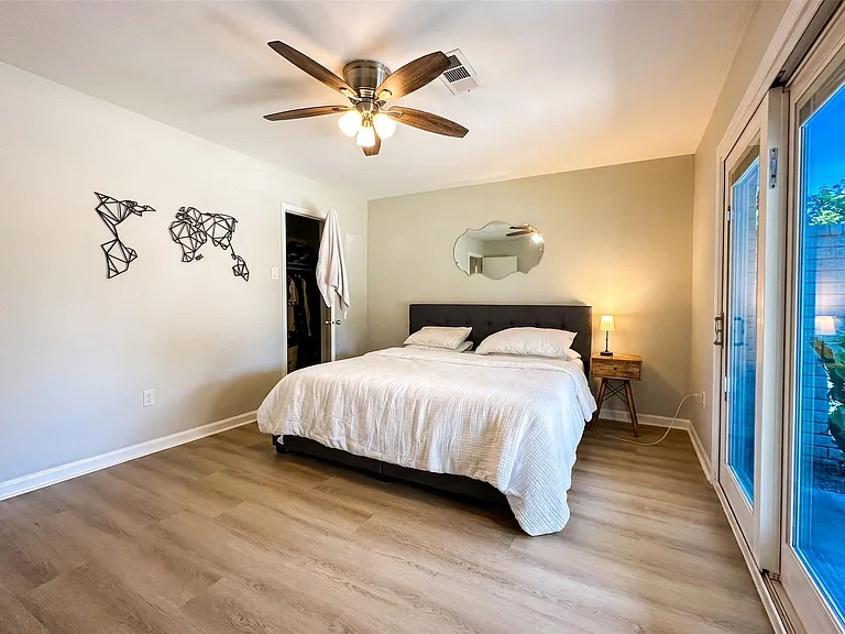 9332 Derrik Dr — Photo 12