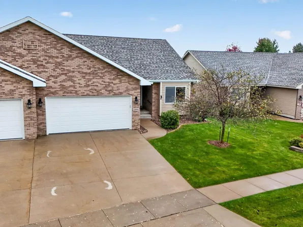 2006 Erik Rd, Cedar Falls, IA 50613