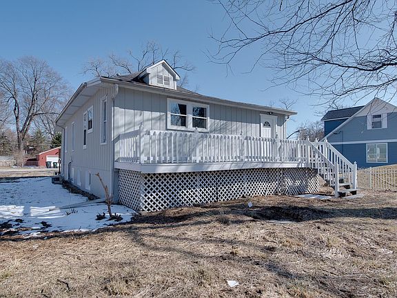 2nd image of 39470 N Woodside Ave