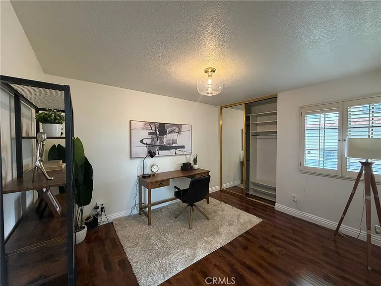 22966 Estoril Dr — Photo 6