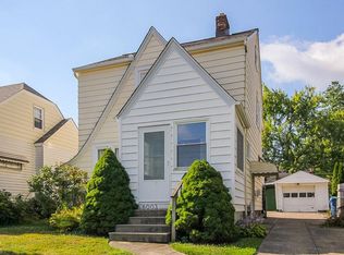 6003 Allanwood Rd, Parma, OH 44129