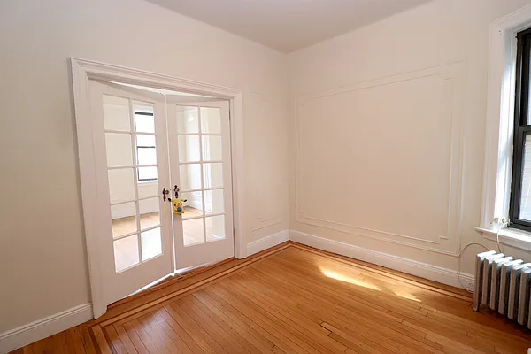 Rented by Corcoran | media 21