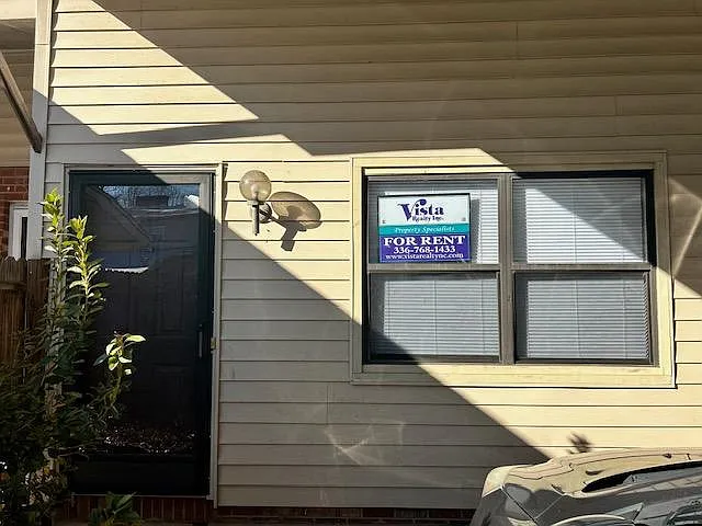 309 Timberline Dr — Photo 1