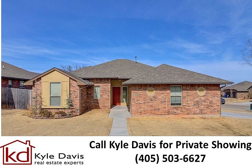 1st image of 2221 Diana Dr