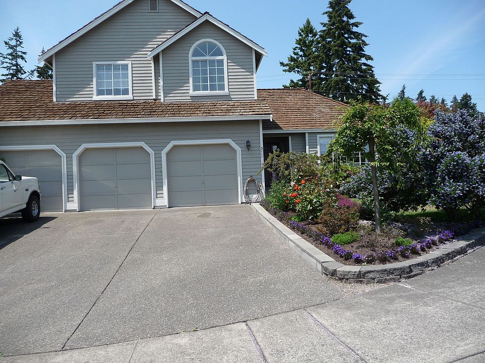 1st image of 3111 S 273rd St