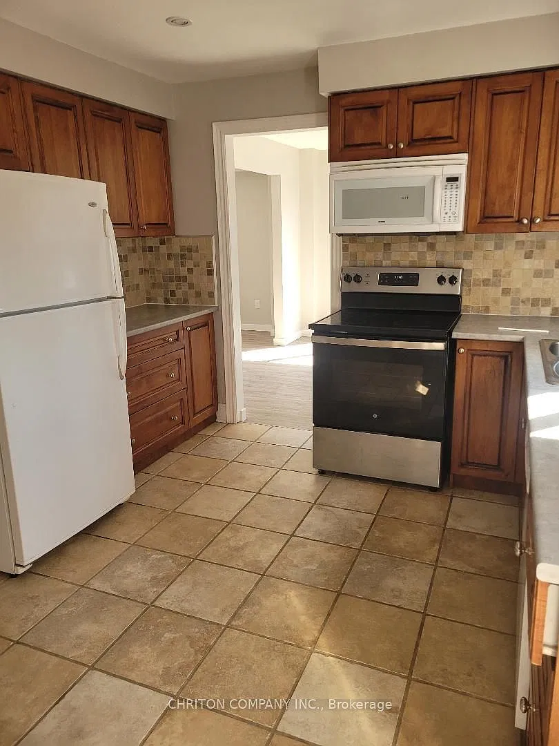 5 bed, $4,600 — Photo 4
