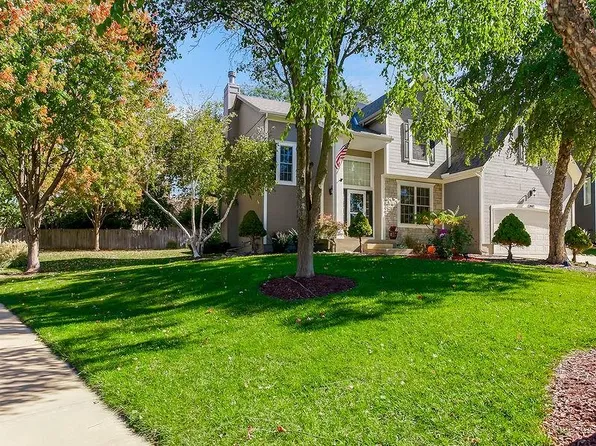 1947 W Oak St, Olathe, KS 66061