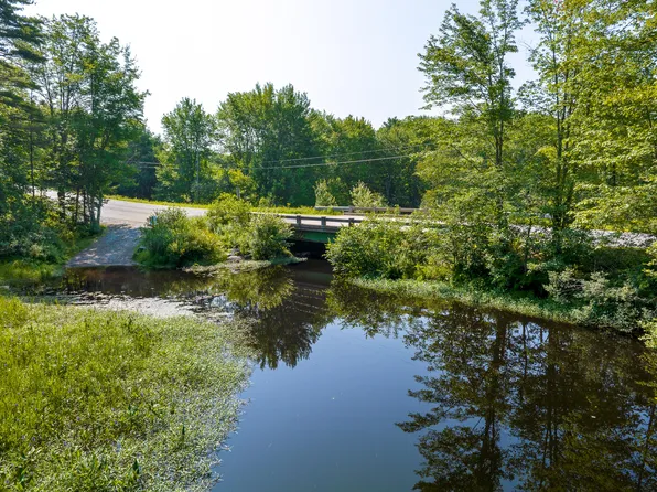 506 Old Stage Road, Woolwich, ME 04579