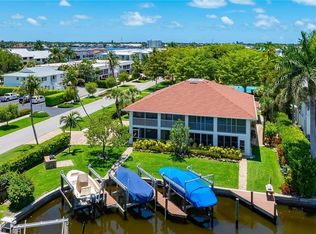 1435 Blue Point AVE #1435, NAPLES, FL 34102