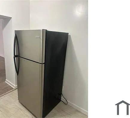 2 bed, 1000 sqft, $1,400 — Photo 3