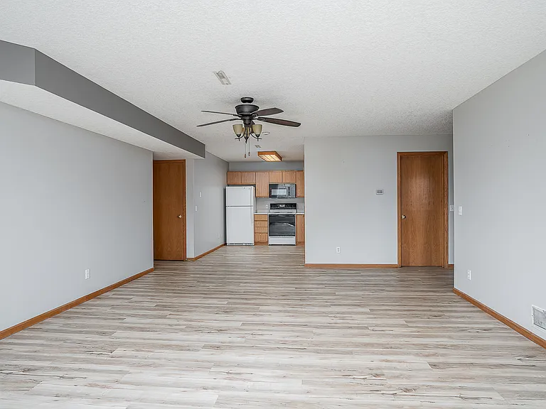 4155 Mallard Ct — Photo 3