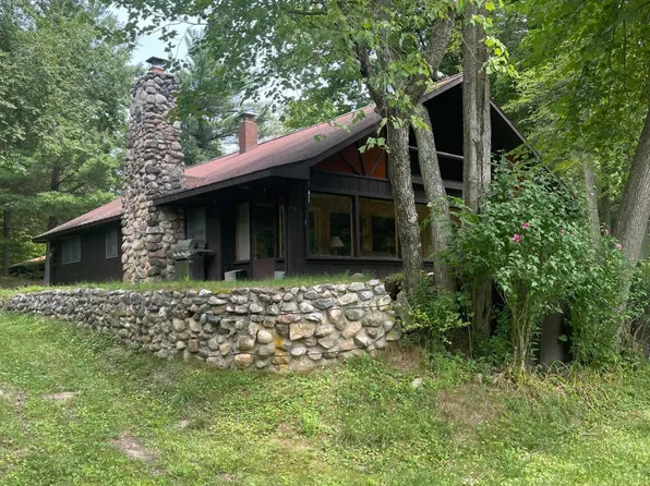 988 S Landon Rd, Branch, MI 49402