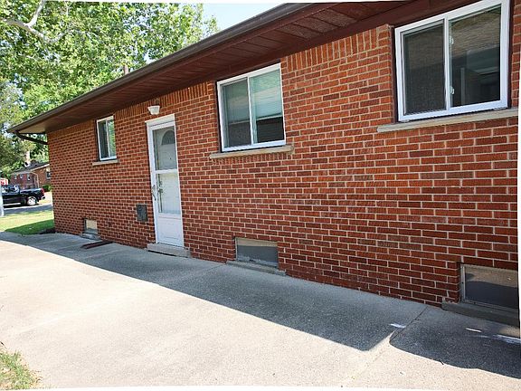 3rd image of 19373 Saint Francis St