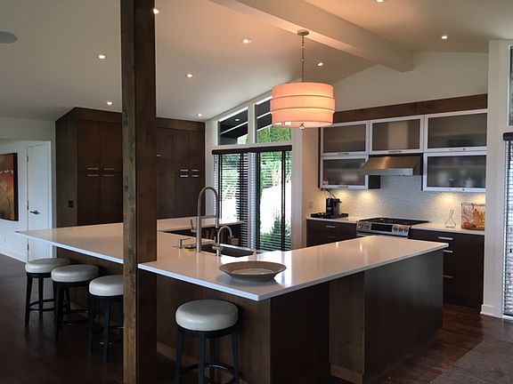Counter seating