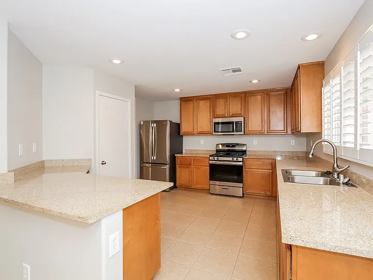 9116 Spirit Canyon Ave — Photo 7