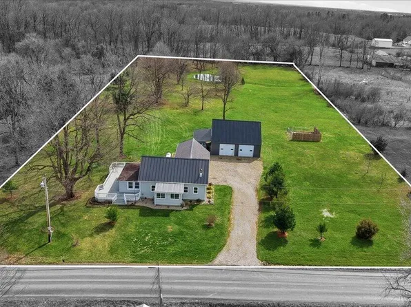 8158 New Delaware Rd, Mount Vernon, OH 43050