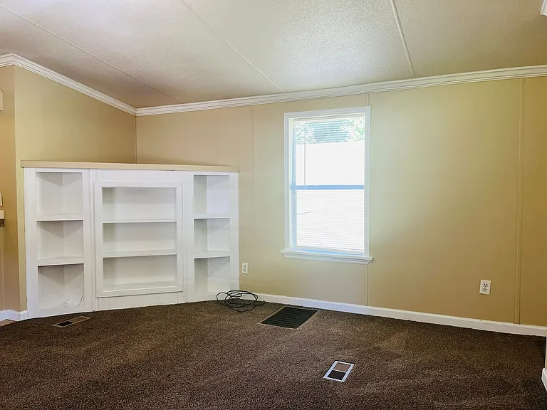 4011 Mooty Bridge Rd #7 — Photo 8